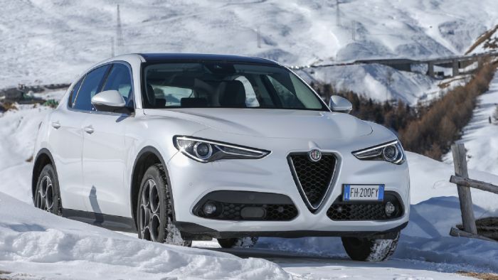 Οι νέες βασικές Stelvio