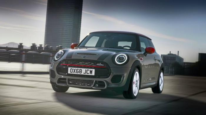 Aνανεωμένο MINI John Cooper Works