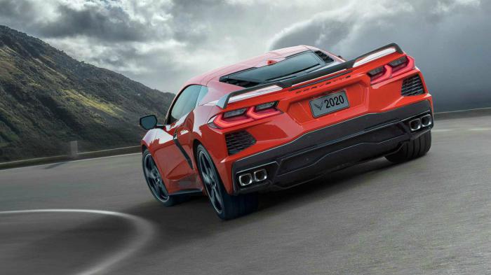 Μηχανικοί της GM έκαναν κόντρες με C8 Corvette