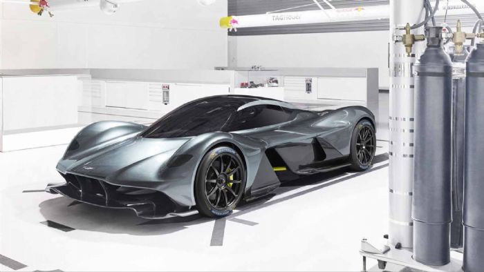 Aργεί η Aston Valkyrie