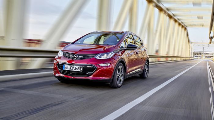 Opel Ampera-e: 750 χλμ. με μία φόρτιση