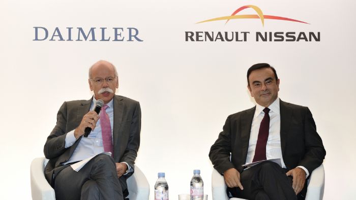 Τέλος η συνεργασία Nissan με Daimler;