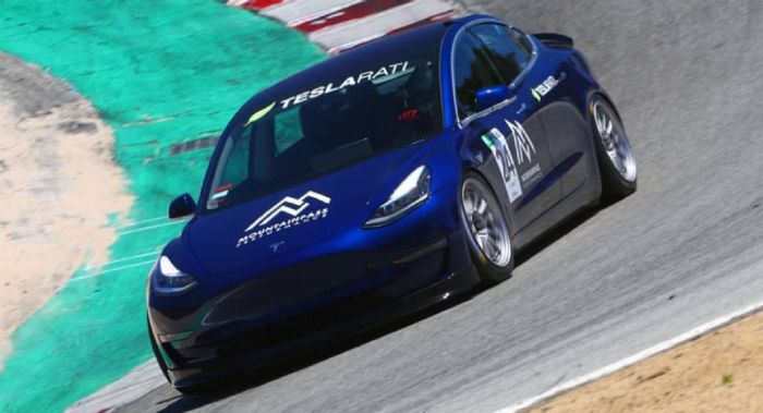 «Ύποπτο» Model 3 σε ρεκόρ στην Laguna Seca (+vid)