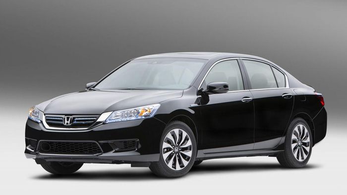 Το νέο Honda Accord Hybrid