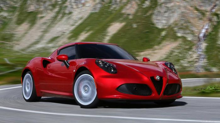 Πέφτει η αυλαία για την Alfa Romeo 4C