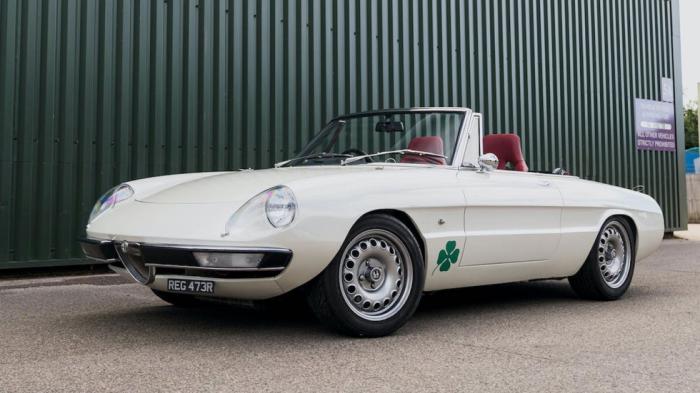 Στο σφυρί η πιο «πειραγμένη» Alfa Romeo Spider του κόσμου