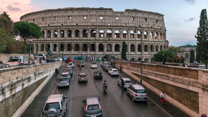 Ιταλία: Επιδοτήσεις σε ηλεκτρικά, Euro 6 αλλά και... μεταχειρισμένα!