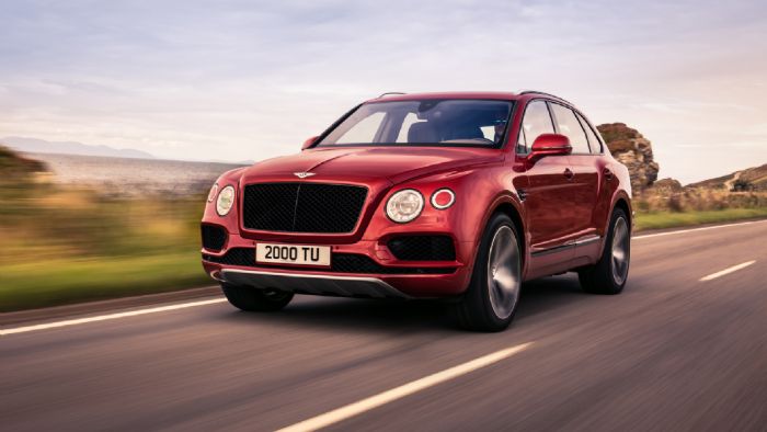 Νέα Bentley Bentayga V8