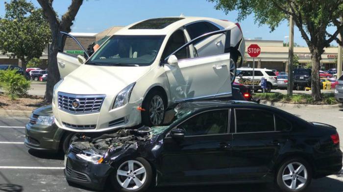 Έκανε την Cadillac… monster truck (+vid)