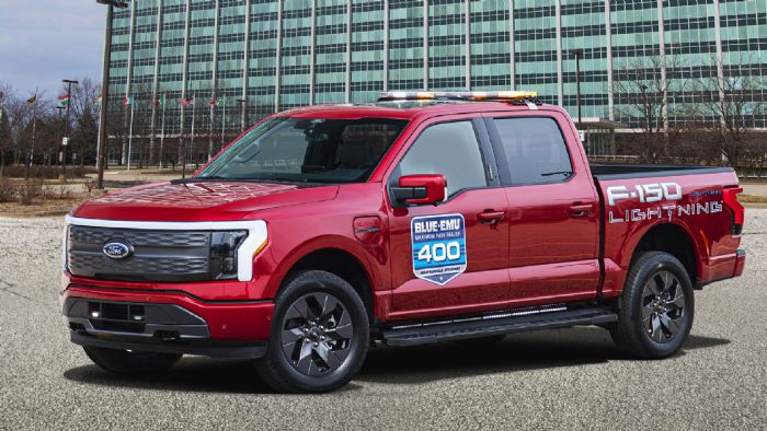 Της Ford το 1ο Ηλεκτρικό Pick-Up στους αγώνες NASCAR