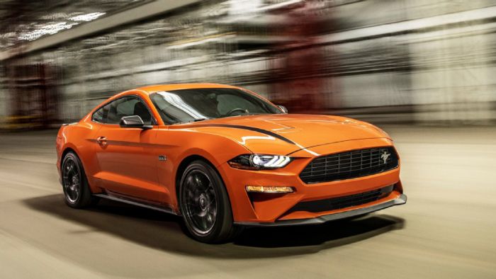 Η Ford Mustang EcoBoost High Performance Package.