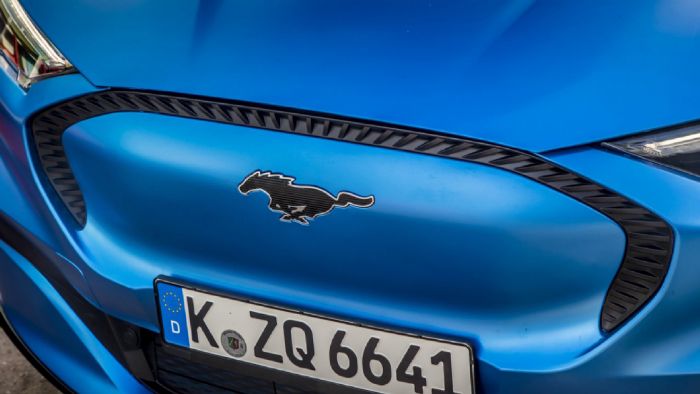 4κινητη και υβριδική η νέα Ford Mustang; 