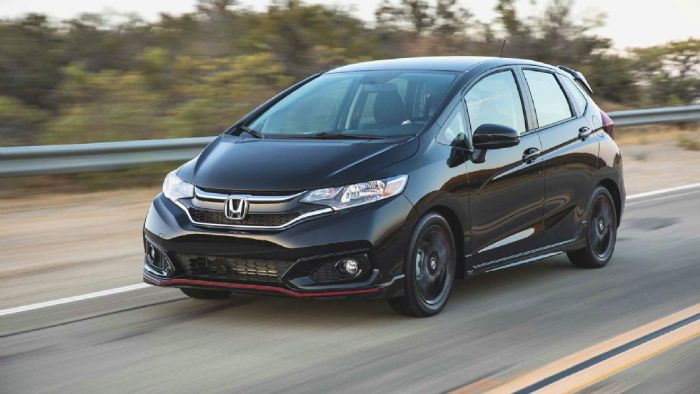 Η υπάρχουσα γενιά του Honda Jazz βρίσκεται στον 5ο χρόνο ζωής έχοντας διαγράψει µια σχετικά καλή πορεία στις παγκόσµιες αγορές. 