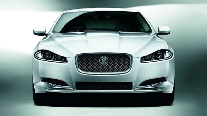 Με λιγότερη κατανάλωση η νέα Jaguar XF 