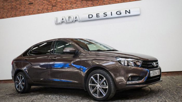 Lada Vesta Signature (vid)