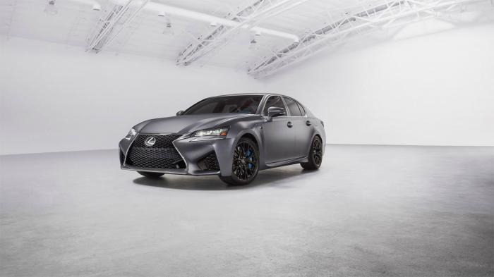 Εορταστικές Lexus GS F και RC F 