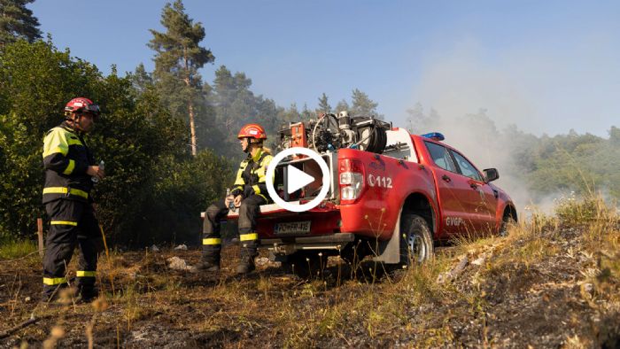 VIDEO: Το Ford Ranger στη μάχη με τις φλόγες