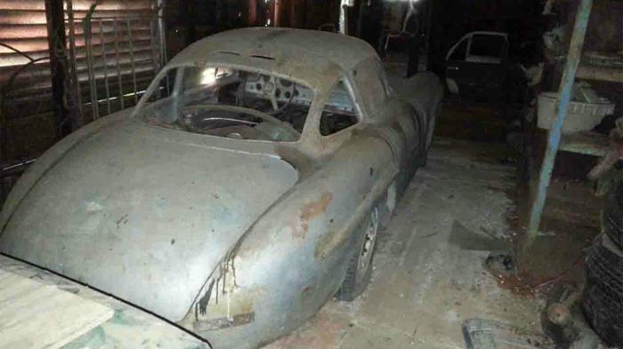 Βρέθηκε ερειπωμένη Mercedes 300 SL