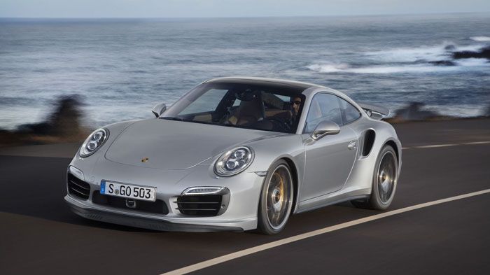 560 «άλογα» για τις νέες Porsche 911 turbo