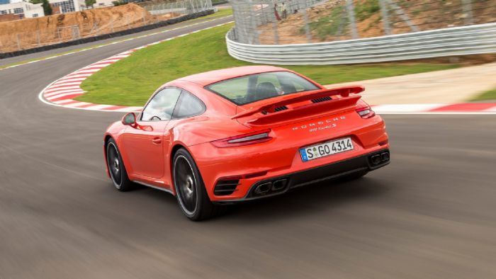 Με 630 ίππους η νέα Porsche 911 Turbo S