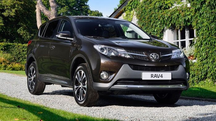 O 2λιτρος diesel και στην 4κίνητη έκδοση του Toyota RAV4