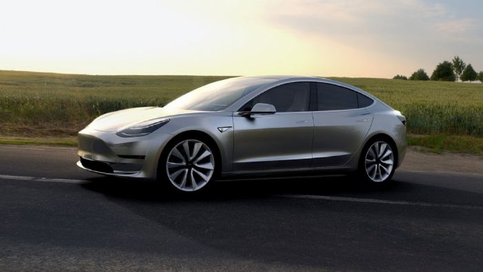 10 φορές πιο ασφαλές το Tesla Model 3