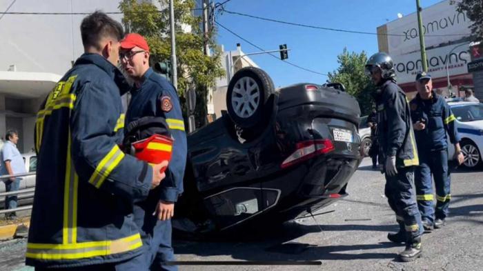 Τροχαίο στη Μεσογείων – Στο νοσοκομείο δύο τραυματίες