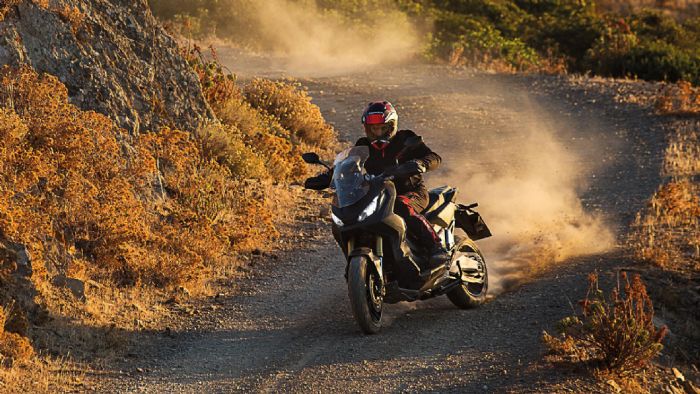 Honda X-ADV: Στην EICMA!