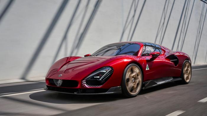 Η 33 Stradale είναι το νέο supercar της Alfa Romeo 