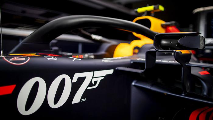 Τιμά τον James Bond στην F1 η Aston Martin