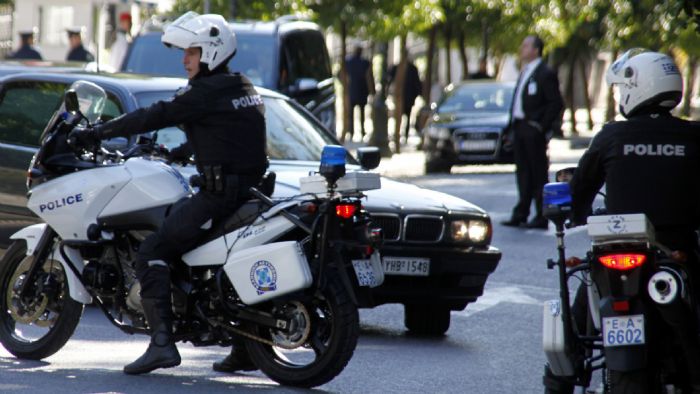 Πιάστηκε η συμμορία που έκλεβε αυτοκίνητα