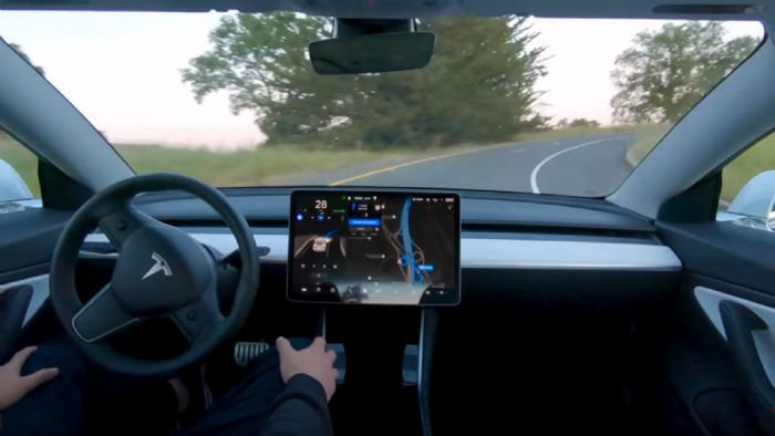 Το Autopilot του Tesla Model 3 (+video)