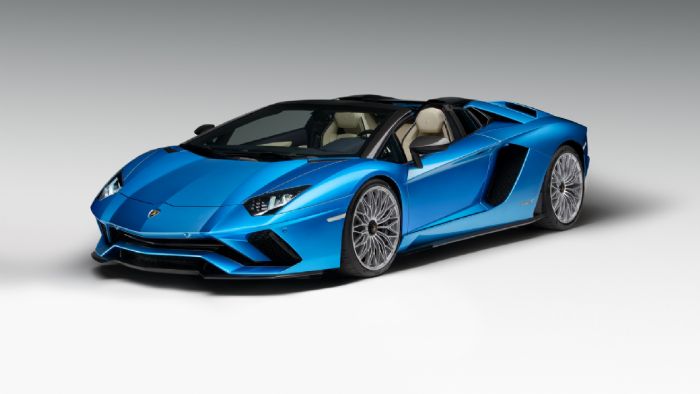 Νέα Aventador S Roadster