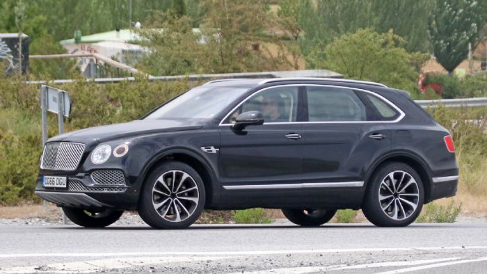 Υβριδική Bentley Bentayga