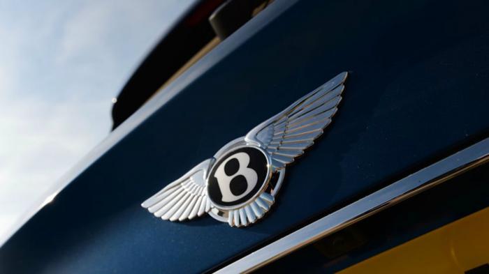 Με 250 μέτρα υγιεινής και απόστασης η Bentley 