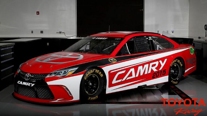 Το Toyota Camry του NASCAR