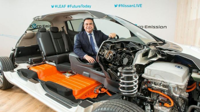 Η Nissan ζητάει 84 εκατ. από τον Ghosn