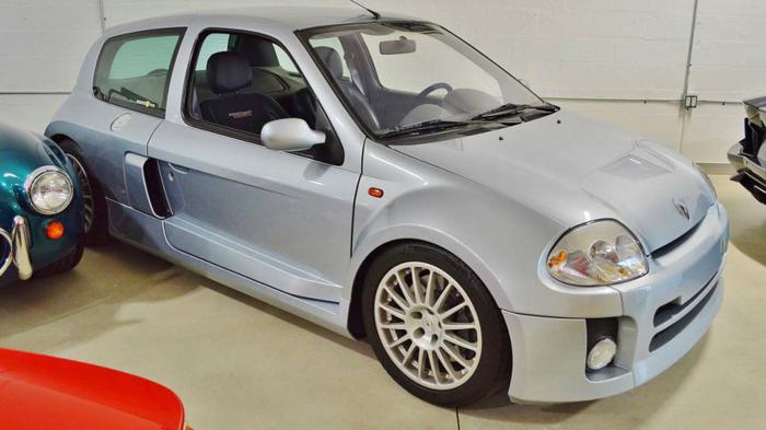 Κεντρομήχανο Renault Clio V6 με πόσο;