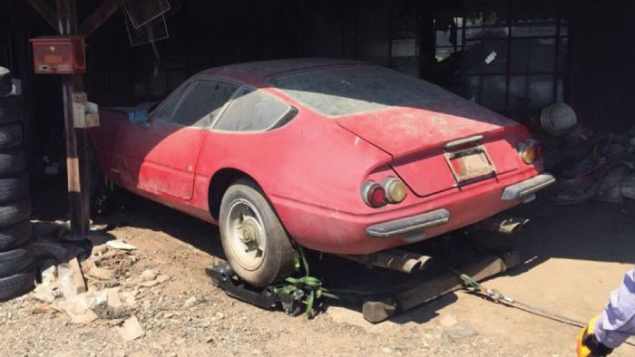 Ferrari Daytona ξεχασμένη για 40 χρόνια αξίζει 2 εκατ ευρώ!