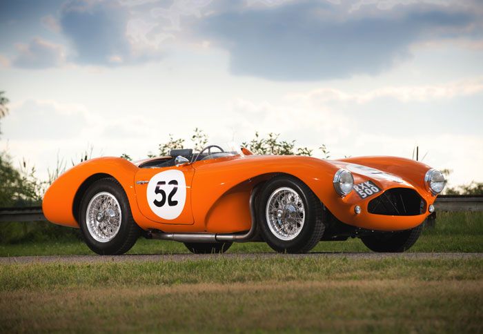 Στο... σφυρί σπάνια Aston Martin DB3S