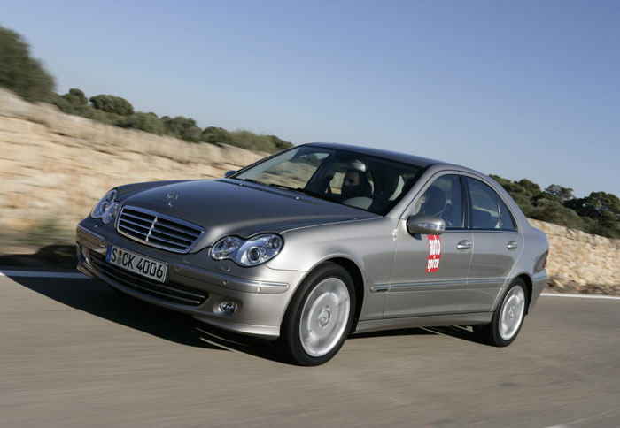 Οδηγήσαμε Μercedes C320 CDI & C 350