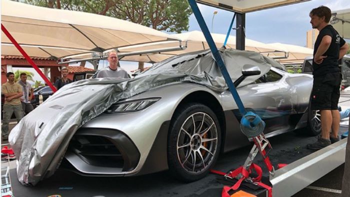 Βγήκε βόλτα η Mercedes-AMG Project One 