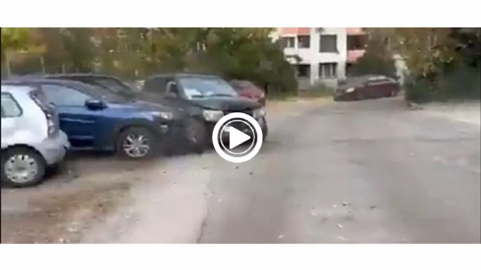 VIDEO: Πάρτε μαθήματα ξεπαρκαρίσματος από τον ειδικό!