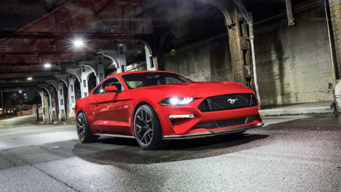 Νέα Ford Mustang GT Performance Pack Level 2