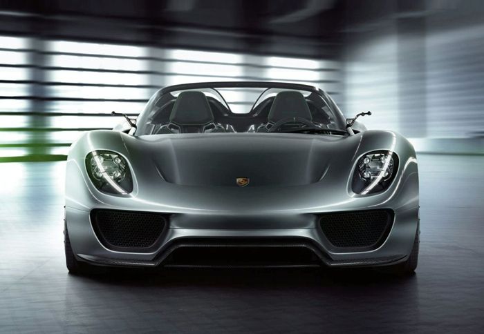 Περισσότερα στοιχεία για την Porsche 918 Spyder
