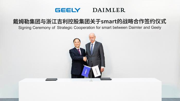 Συνεργασία 50:50 Daimler και Geely για smart