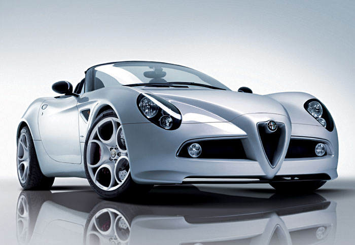 Νέα Alfa Romeo 8C Spider