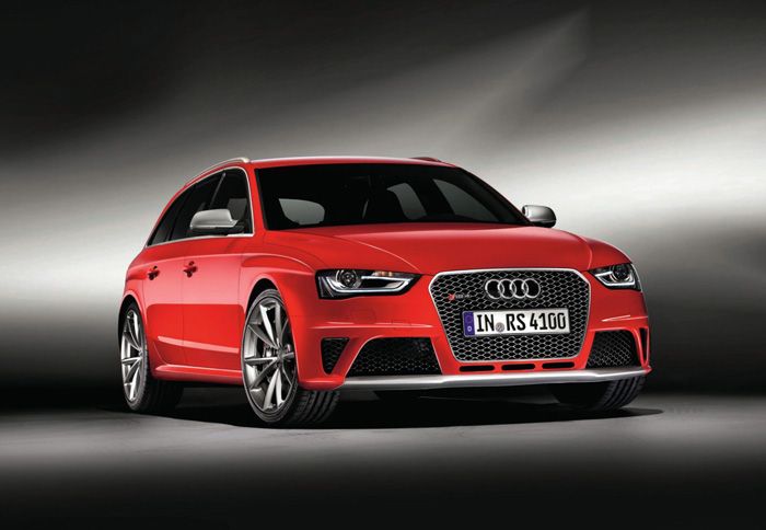 Audi RS4 Avant 2012