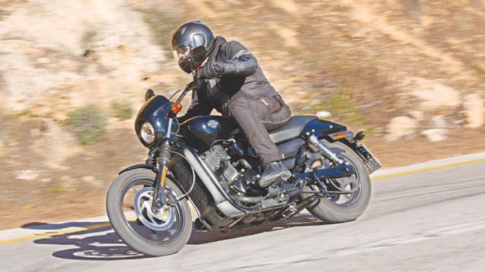 Δοκιμάζουμε: Harley Davidson Street 750