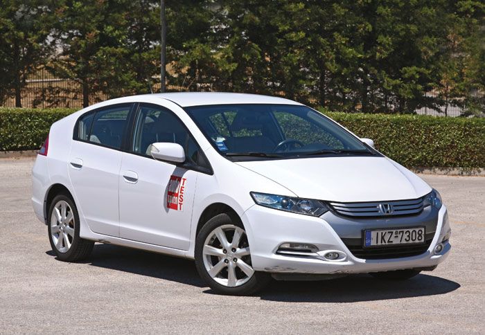 Honda Insight: Προχωρά ακάθεκτο!